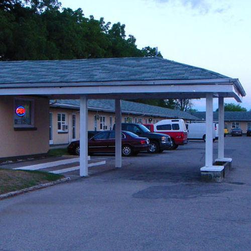 Faulds Motel Sarnia Buitenkant foto