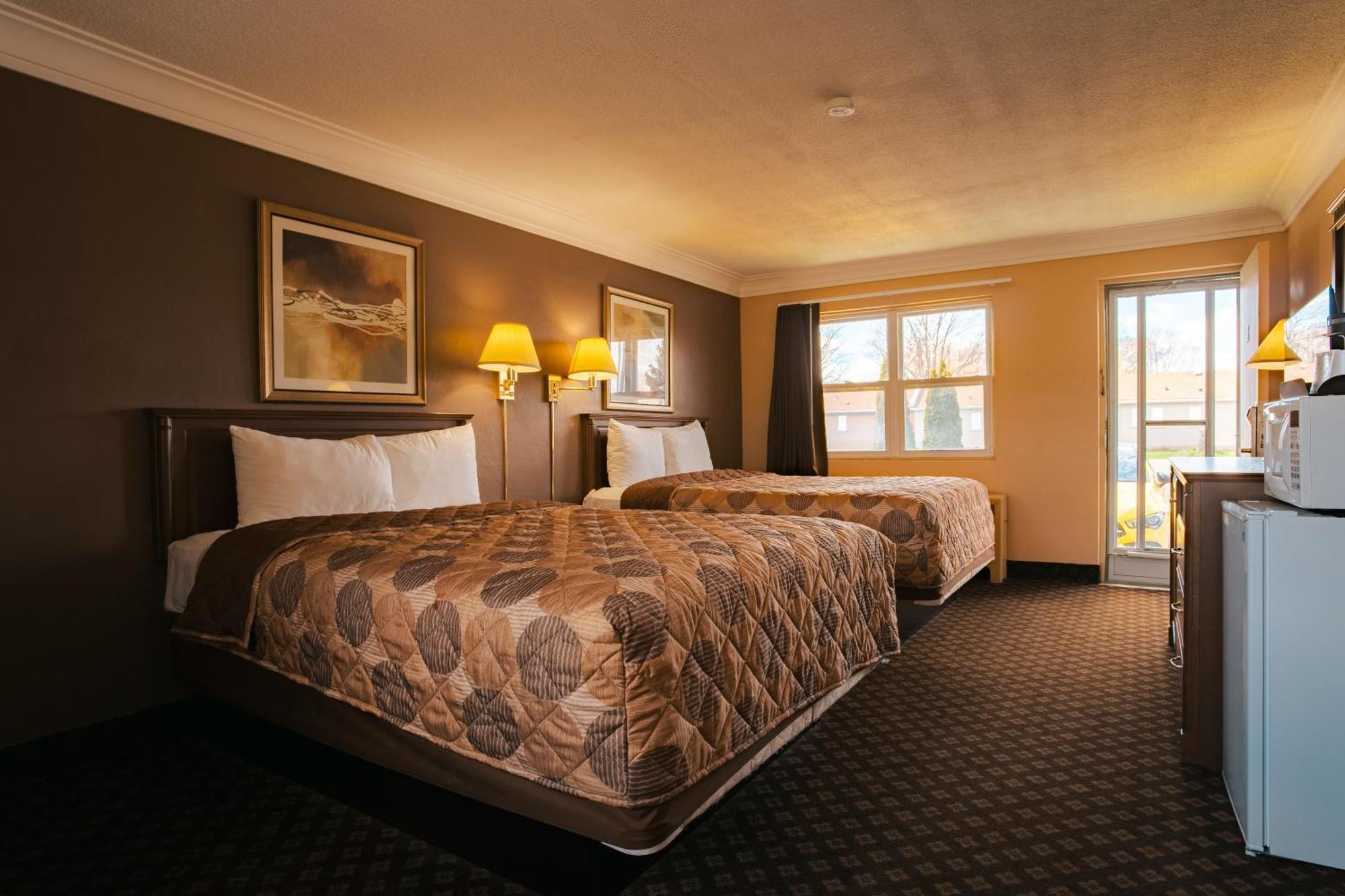 Faulds Motel Sarnia Buitenkant foto